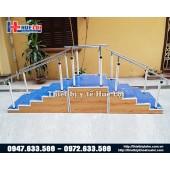 Cầu thang tập đi 